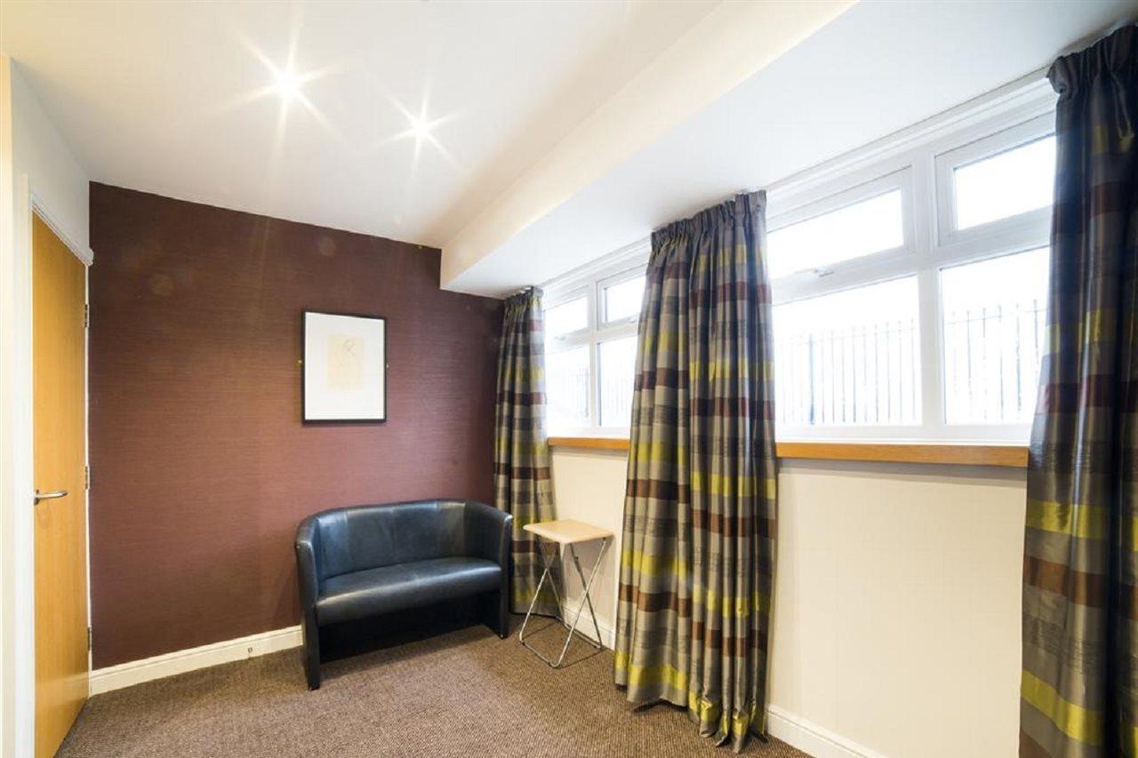 OYO Imperial Hotel Barrow-in-Furness Exterior foto